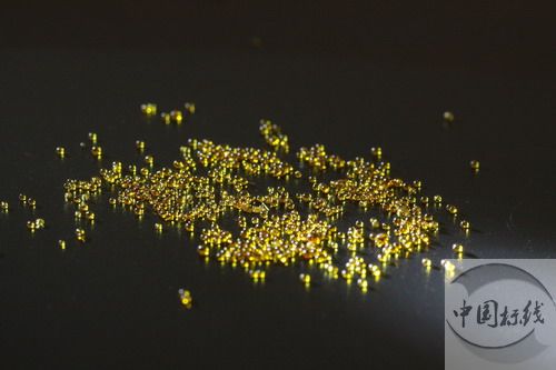 炉霍汽车零部件车间喷砂处理